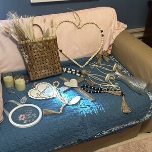 Over 20 pc Home Decor items excellent condition.